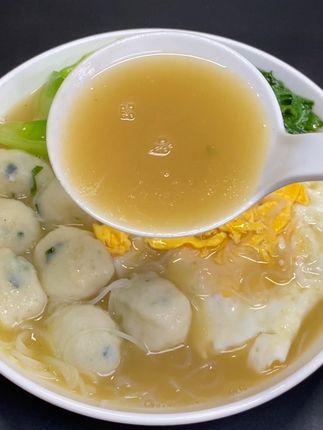 煮汤煮面煮云吞的时候来一勺,这个大地鱼粉都特别的鲜美好吃。#大地鱼粉 #妈呀太香了 #潮汕特产