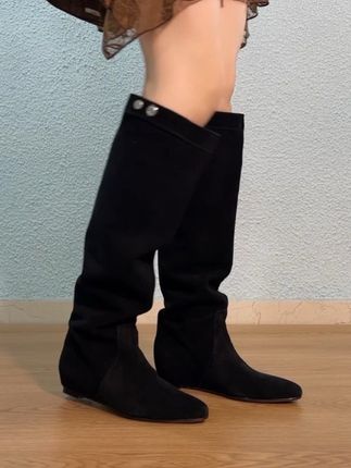 基础长靴不会不错~#显瘦长靴 #大筒围女靴 #舒适百搭 #秋冬靴子 #舒适透气不闷脚