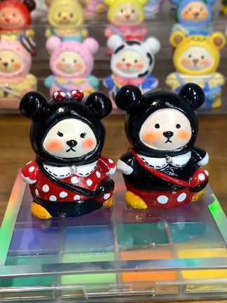 小情侣就是要整整齐齐的🎀#手工 #石膏娃娃 #石膏娃娃彩绘 #石膏娃娃彩绘 #石膏娃娃背包熊