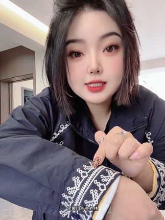 高级精致感十足的秋日外套!#大码女装 #秋季穿搭 #显瘦遮肉