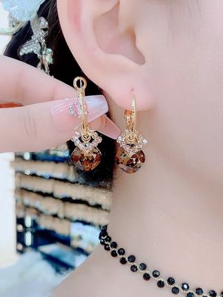 时尚咖色精致百搭气质吊坠耳环#时尚饰品 #网红耳饰 #金色耳环