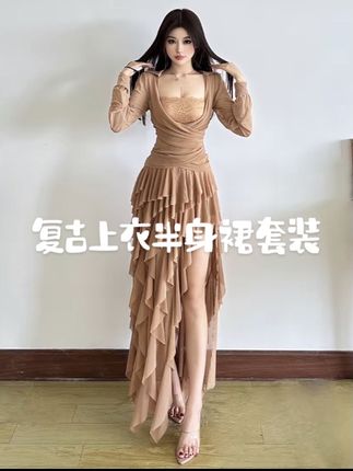 #高级感穿搭 #气场全开 #显高显瘦显腿长穿搭 #气质女神范儿 #显高又显瘦