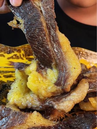 肥瘦牛胸口 喜欢吃肉的一定不要错过这个肥瘦的牛肉干,真是好吃#妈呀太香了 #太好吃了