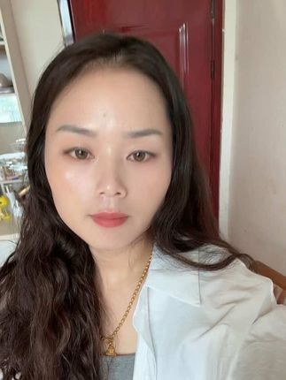若不是这10多年在家带孩子,还轮不到你那样来糟践我,要不是自身教养不允许,你头上的帽子应该带不完#婚姻