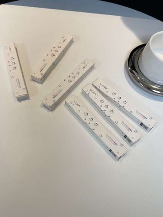 如果你用什么眼线笔都晕妆的话,那你一定要试试这个极细防水眼线笔,之前 9.9 买的别心疼呀,这次 3.99 发三支,这大羊毛必须薅!#极细眼线笔 #眼线笔 #眼线 #画眼线 #防水防汗眼线笔推荐