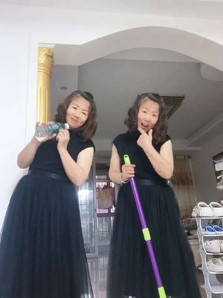 #自己和自己娱乐一下给生活加点料 祝大家开心快乐每一天