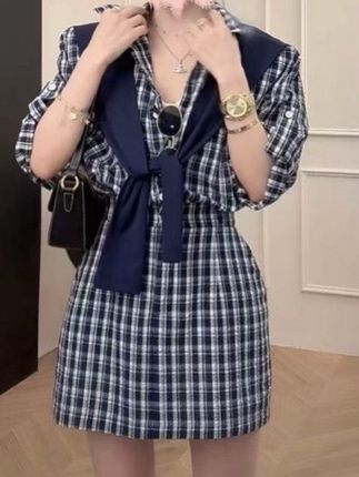 韩版气质撞色拼接披肩收腰显瘦洋气衬衫连衣裙 2025夏季#今日穿搭 #穿出高级感 #格子控 #气场全开 #牛仔穿搭