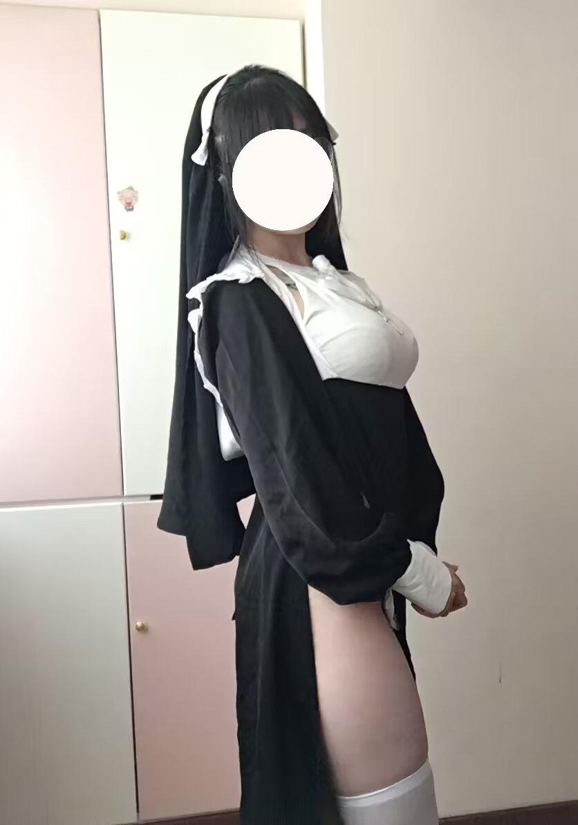 开祷。#cos试衣 #不露脸系列 #修女 #修女cos