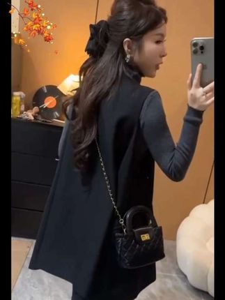 2025秋季新款时尚显瘦气质网红高档套装女高级百搭宽松大码两件套 @#生活服务热点中心 #王扁 #穿搭 #时尚 #两件套