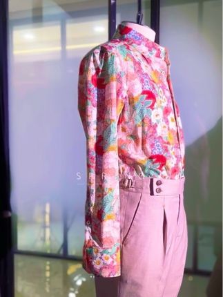 花团锦簇的衣服,才配得上我们精彩的牛马人生啊!#西服定制 #花衬衫 #衬衫定制 #结婚西服定制 #西安西服定制