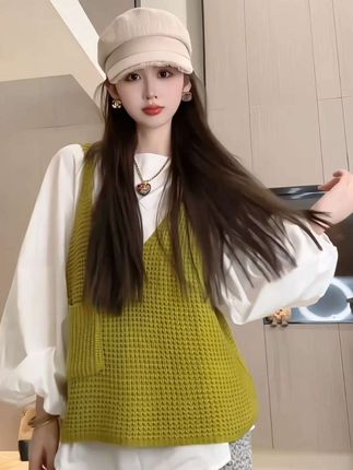 #韩系叠穿毛衣吊带 #宽松外穿针织背心 #百搭休闲小马甲 #杨杨穿搭分享