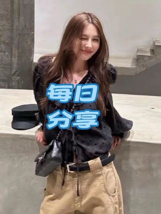 法式波点泡泡袖V领系带高腰宽松休闲显瘦秋季衬衫#泡泡袖衬衫 #宽松版型 #休闲显瘦洋气 #衬衫推荐 #秋季新款