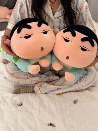 超萌蜡笔小新抱枕,让你每晚都有个温暖拥抱!#蜡笔小新抱枕玩偶 #玩偶抱枕睡觉专用 #少女心爆棚#这也太可爱了吧 #蜡笔小新的存在就是治愈