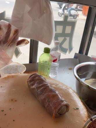 河南濮阳的特产裹凉皮。濮阳人的最爱 #抖音美食推#