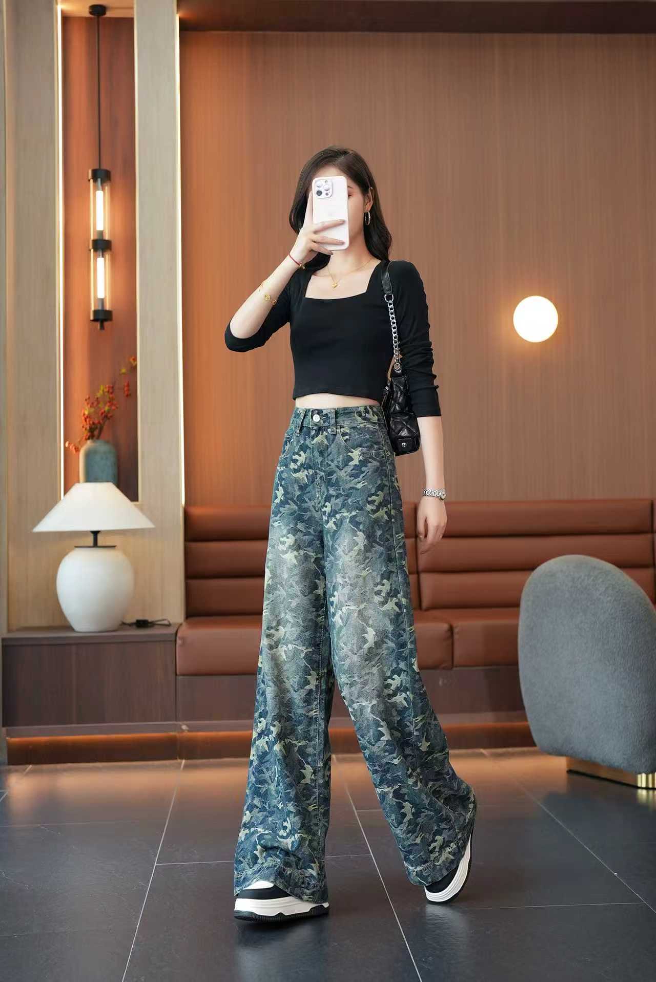 正品2025新款秋季迷彩提花直筒牛仔裤女裤高腰窄版阔腿裤时尚显瘦#显高显瘦显腿长 #百搭阔腿裤 #显高显瘦穿搭 #百搭神裤 #牛仔裤穿搭