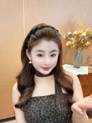 #头饰发饰 #简单好看发型 #发箍这样戴好美 #女神必备 #精美发饰推荐