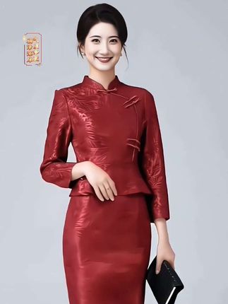 喜婆婆喜妈妈婚宴礼服国风荷叶边旗袍婚庆假两件连衣裙高档民族风#婚礼妈妈礼服 #高级感穿搭 #优雅气质 #婚宴妈妈装 #高端品质 @DOU+上热门 @DOU+小助手