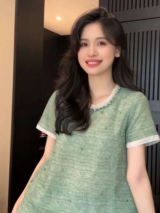 我才不是娇滴滴的女孩,我有能力背负起自己对人生的期待,,我不需要所有人看到并了解我的努力,我就是能成为任何我想要成为的人。,#夏季穿搭 #文案 #大女主