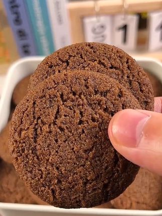 #郝劭文 五黑桑葚桃酥木糖醇传统糕点饼干休闲零食早餐酥香谷物粗粮不油腻#桃酥饼 #桃酥 #谷物饼干 #五黑饼干