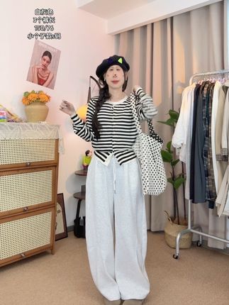 #每日穿搭不重样 #辣妹穿搭 #矮个子穿搭 #条纹控 #撞色搭配