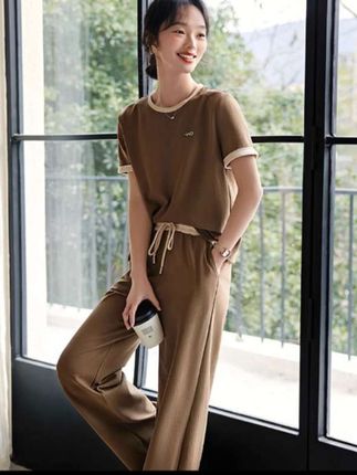 Z006夏季时尚休闲套装女2025新款气质圆领短袖宽松显瘦运动两件套#质量很好#时尚百搭@DOU+小助手 #质量很好