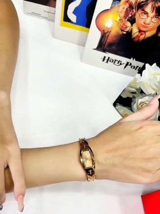 #心动的感觉 #智能手表 #爱了爱了 #与众不同 #快来看看 瑞士注册认证正品牌女士手表女款:/ 进口机芯手链百搭腕表气质百搭