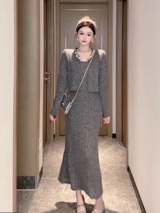 秋季显瘦亮片长袖小香风外套修身气质中长款连衣裙两件套装#修身时尚穿搭 #长裙穿搭 #气质轻熟风 #休闲套装 #小香风套装