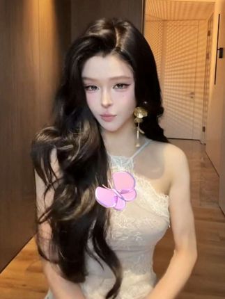 #卷发 喜欢魅力四射戴【可以不用戴发网的假发·小妈卷卷】自然进口混丝蕾丝#假发补发 #时尚潮流 #假发造型 #女人味十足 @DOU+上热门