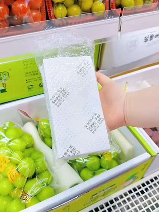 生鲜专用吸水垫, 有效减少风幕柜包装盒类水果因为水汽造成的损耗!#生鲜吸水垫 #水果控损 #元弟水果包装 #元弟水果陈列 #爱天元水果包装