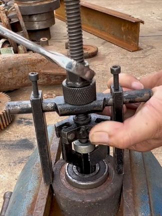 内孔轴承三爪拉马器,#轴承拉拔器 #轴承取出器 多功能内轴承拆卸小型拉马#三爪拉马器#维修工具#五金工具