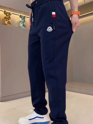 一直在找的颜色!藏青色#显瘦显高穿搭 #休闲裤 #显瘦气质穿搭