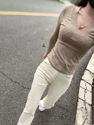 女人,一旦到了中年,除了赚钱和变美,就是学会享受,学会孤独,学会独处,不要把宝贵的时间浪费在驾驭不了的人和毫无意义的事情上……