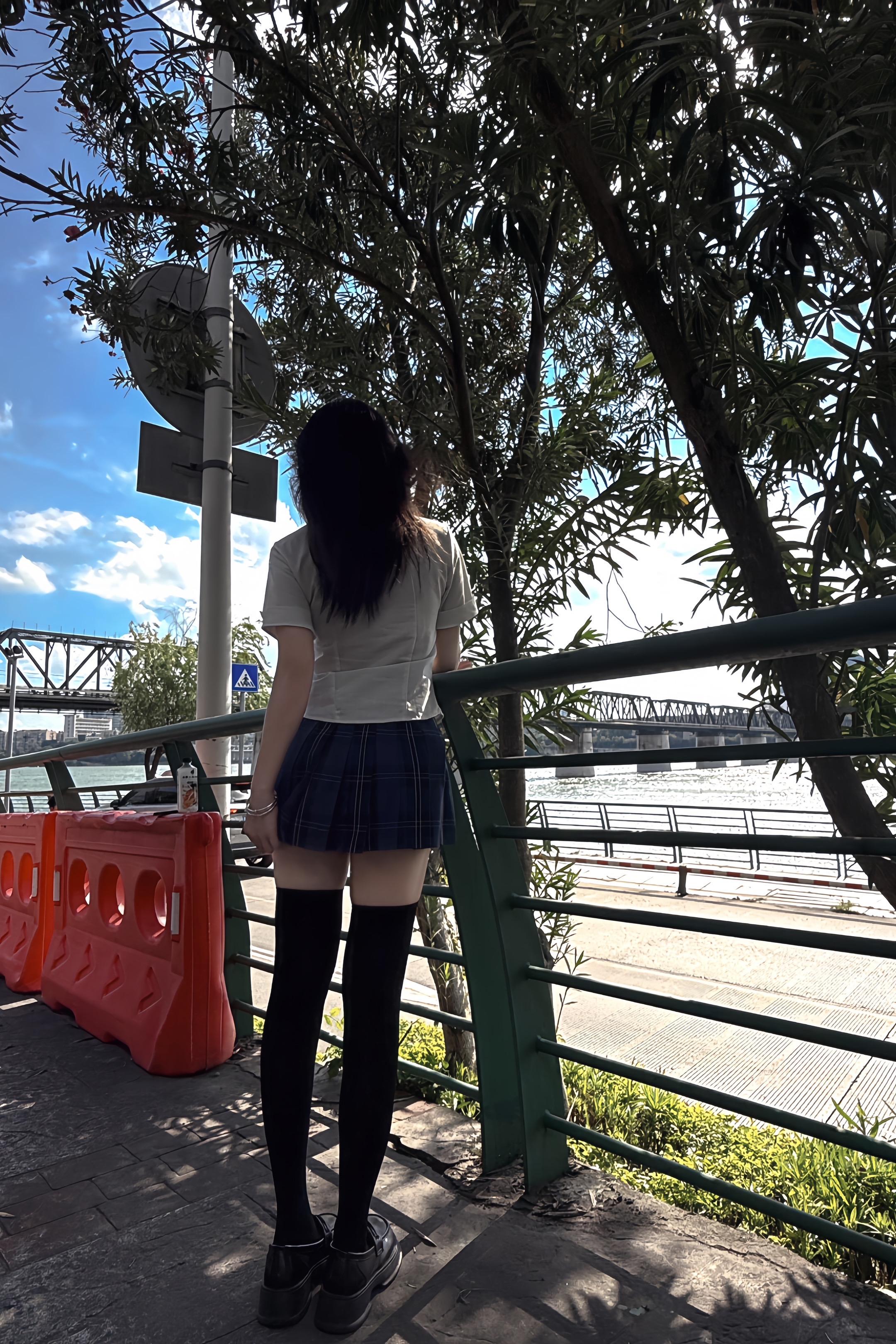 多久了 距离上次在柳江河边一起看日落。#jk #jk日常 #甜妹