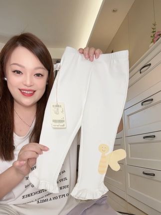 设计感满满超级精致,舒服又好穿!趁反季赶紧拼手速!#戴维贝拉#儿童打底裤#品牌童装#女童穿搭#女童打底裤