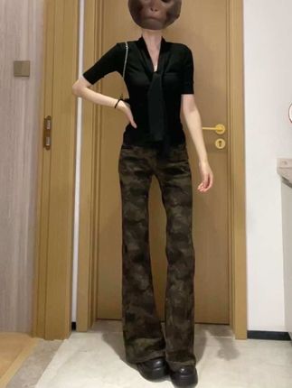 #气质穿搭 #极简穿搭 #迷彩裤 #显高显瘦 #早秋穿搭