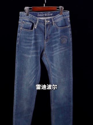 秋季爆款压印双鹰logo蓝色牛仔裤#牛仔裤#秋季新款#品质男装