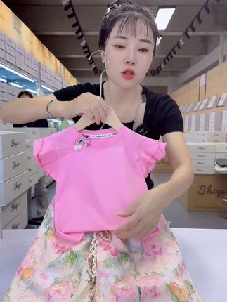 童装直播 喜欢夏季裤腿裤穿搭的宝贝看过来#源头工厂 #工厂实拍视频 #夏季穿搭 #谁穿谁好看系列 #好看的衣服都在这里