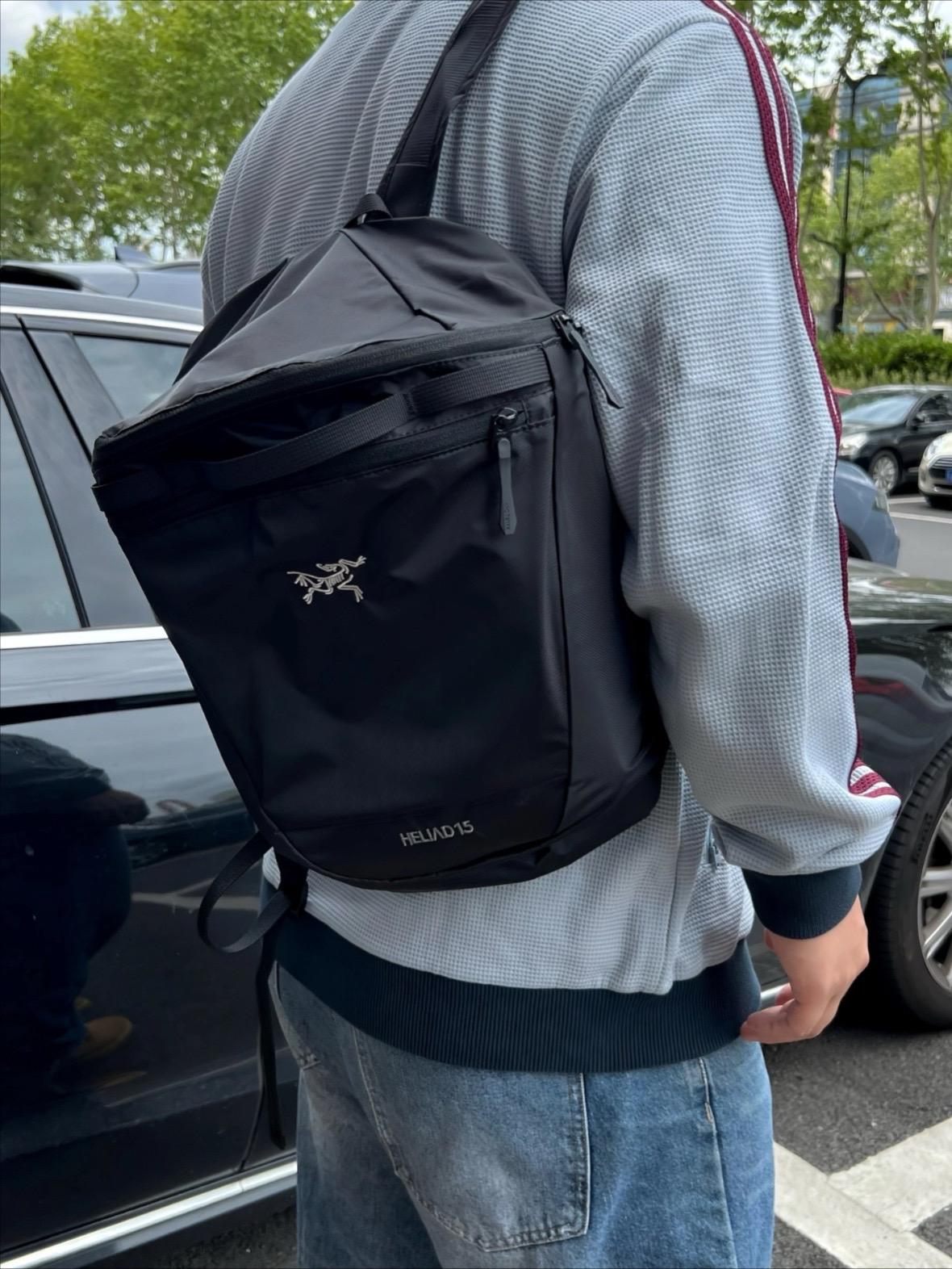 始祖鸟来啦。ARC'TERYX/始祖鸟 HELIA 15L 刺绣户外多功能双肩包#穿搭推荐 #穿搭推荐 #潮品穿搭 #实拍 #始祖鸟arcteryx
