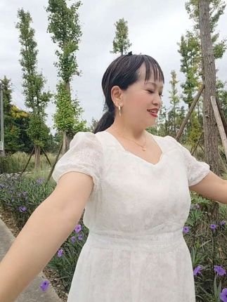 变成一只蝴蝶多好#可以天天自由自在的游玩