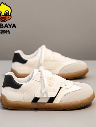 芭芭鸭女鞋板鞋2025春夏新款低帮轻简约耐穿休闲鞋小巧高颜值鞋子#好穿的鞋子推荐 #休闲鞋 #板鞋 #百搭鞋子 #德训鞋