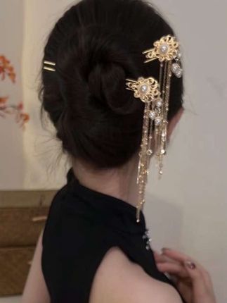 国风金色步摇U型簪气质百搭敦煌风发簪配饰古风长流苏手工簪子#头饰发饰 #日常发型 #发饰 #发簪盘发 #发饰发夹