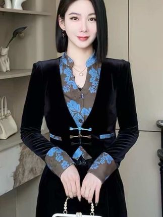 #小西装外套 #新中式国风 #国风穿搭 #打底衫搭配 #美背打底背心