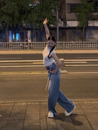 太洗脑啦!来一段#一窝金孔雀 #云南山歌 #傣族舞 #终于轮到民族舞来展示了 #抖音小助手