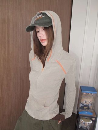 秋季新款小众设计撞色线连帽长袖上衣Q 9468#上衣#时尚#早秋#女装#显瘦