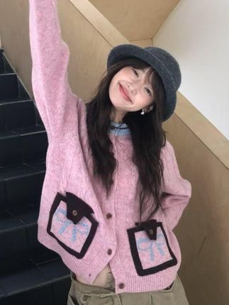 6羊毛韩系穿搭麻花毛衣撞色开衫女新款复古软糯慵懒风针织外套#女装 #今日穿搭 #牛仔裤 #卫衣欧美风女生 #早春款