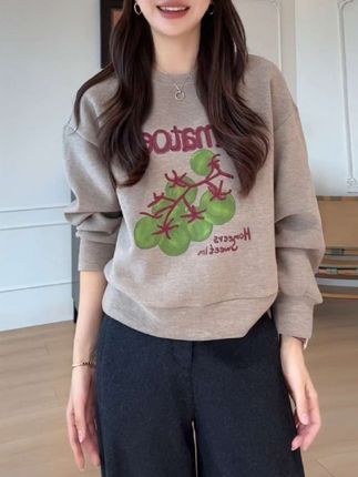 秋季时尚百搭潮流显瘦洋气休闲短款印花卫衣#卫衣穿搭 #宽松 #秋冬卫衣 #洋气百搭 #短款