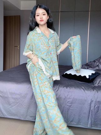 #减龄气质 #睡衣外穿 #精致穿搭 #慵懒风穿搭 #夏季穿搭