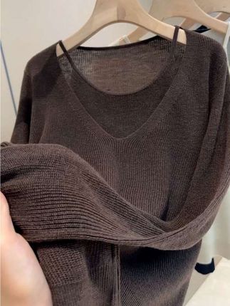 #高级感穿搭 #时髦洋气 #假两件针织衫 #慵懒风穿搭  #秋季新款