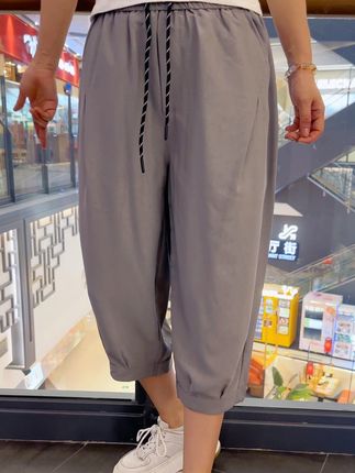 夏季凉感冰丝男士七分裤 面料垂感十足 轻薄凉爽不闷热 #男士七分裤 #百搭裤子 #夏季新款 #轻薄透气 #短裤