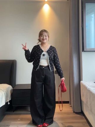 165/155斤|最大穿到180斤的波点毛衣开衫~百搭又显瘦!#今日穿搭 #漂亮衣服 #休闲穿搭 #穿搭分享 #微胖穿搭分享
